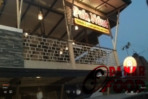 Ayam dan Bebek Goreng : Mengenal Cita Rasa Bebek Pak Ndut Kartasura dari Solo ke Mancanegara