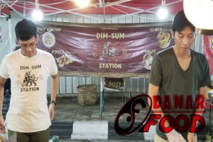 Kuliner Malam di Aloon Aloon Semarang : Nikmatnya Dimsum Station yang Enak dan Terjangkau