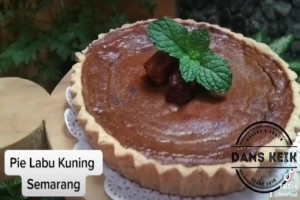 Pie Labu Kuning Semarang : Menyajikan Kenikmatan Rayakan Akhir Tahun dengan Kelezatan Tradisional