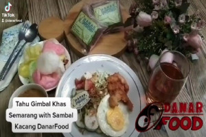 Tahu Gimbal Khas Semarang Dikreasikan dengan Sambal Kacang Danar Food : Memanjakan Lidah dan Menyehatkan Tubuh