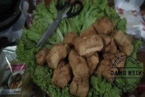 Menggoyang Lidah dengan Tahu Gejrot Kedai Nona Ungaran : Camilan Pedas Asam Gurih Khas Cirebon