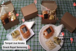 Tempat Jual Aneka Snack Rapat Semarang yang Enak, Harga Murah Meriah dan Paling Populer