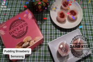 Nikmatnya Pudding Strawberry Semarang : Dessert Berkualitas dengan Harga Ramah Dompet untuk Berbagai Acara