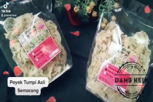 Peyek Tumpi Semarang : Pelengkap Makan yang Bikin Betah Ngunyah