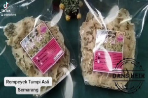 Rempeyek Tumpi Semarang : Menggoda Lidah dengan Kualitas Terbaik dan Cita Rasa Autentik