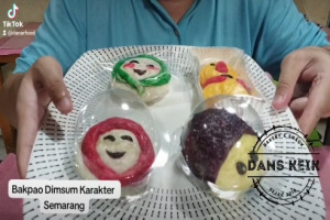 Bakpao Dimsum Karakter Semarang : Sensasi Kuliner Maknyus dengan Harga Terjangkau yang Mendunia dari Kota Semarang