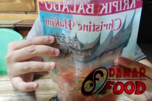 Christine Hakim Keripik Balado : Keripik Singkong Balado Super Kriuk, Produk Khas Sumatera Barat