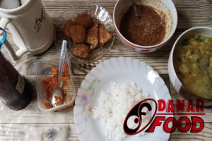 Resep dan Cara Membuat Soto Pecel : Soto atau Sroto Sokaraja yang Paling Enak Berkuah Gurih Komplet Isiannya di Semarang