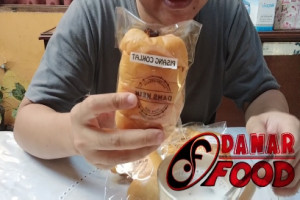 Kolaborasi Susu Mentol : Mint Milk dengan Roti Pisang Coklat DanS KeiK yang Paling Nikmat Terenak Termurah Semarang