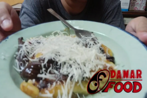 Manis Legitnya Pisang Plenet Coklat Keju Khas Semarang, Jajanan yang Enak Hampir Punah
