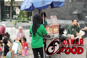 Jajanan Kue Leker Semarang Berbagai Rasa yang Paling Terkenal : Legendanya Lekker di Kota Semarang