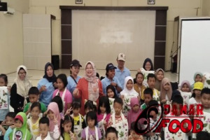 Pelayanan Terpadu dan Pelatihan Eco Pounding : Inovasi Kreatif dan Layanan Publik di Kecamatan Candisari