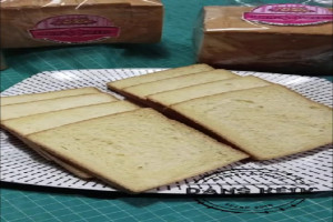 Toko Distributor Roti Manis, Roti Burger, Roti Hotdog dan Roti Tawar di Semarang : Dans Keik Bakery