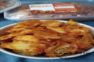 Klengkam Kering Kentang Dans Keik : Oleh-Oleh Khas Semarang yang Menggugah Selera