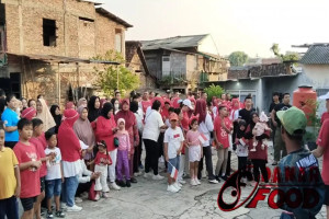 Semarak Pesta Kemerdekaan : Warga RW 05 Candi Rayakan HUT RI ke-79 dengan Jalan Sehat