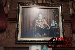 nDalem Kopi Solo Anyar : Destinasi Wisata Kuliner, Spot Foto, dan Oleh-Oleh Khas Jawa di Solo
