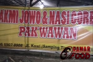 Menikmati Kuliner Malam di Bakmi Jowo dan Nasi Goreng Pak Wawan, Semarang
