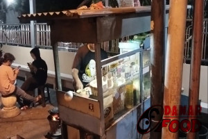 Bakmi Jawa Mas Gondrong Balai Alfattah : Hidden Gem Legendaris Kuliner Malam Semarang Wajib Dicoba!